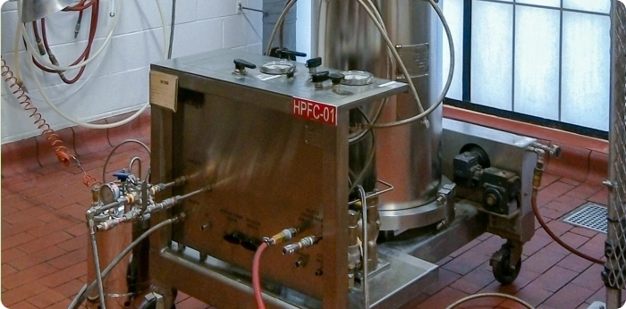 High-performance process equipment system used for pharmaceutical manufacturing