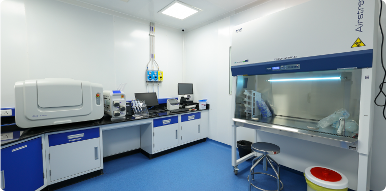 clean room green fluorescence